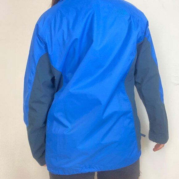 L - The North Face Blue Jacket - Picture 2 of 4
